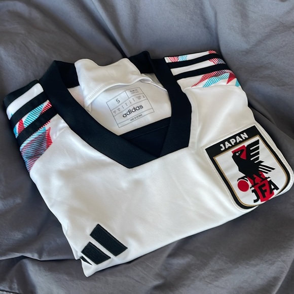 Japan Adidas Soccer Jersey - Picture 11 of 11